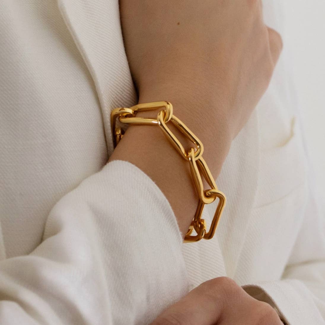 GoldLunar 18k Gold Plated Chunky Bracelet